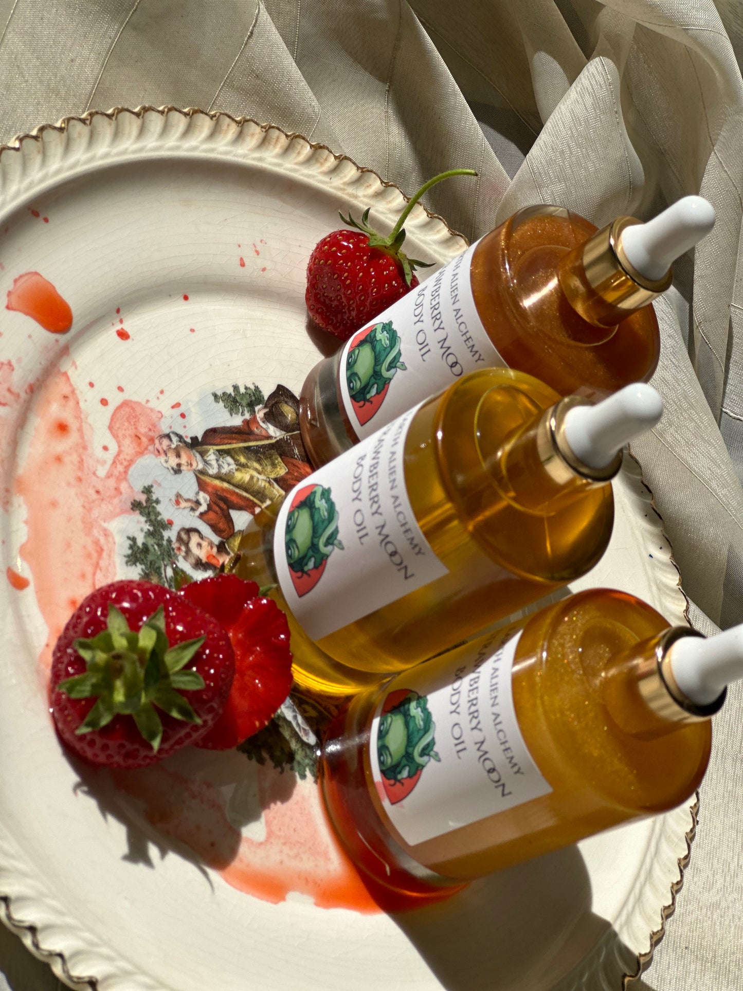 Strawberry Moon Body Oil