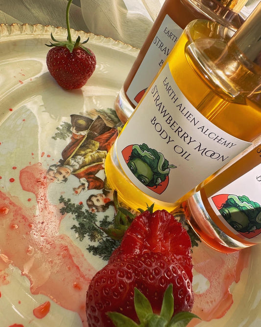 Strawberry Moon Body Oil